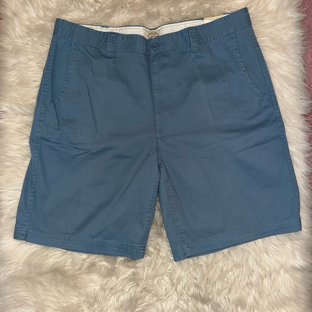 St. John's Bay Men's Slate Blue Flat Front Shorts